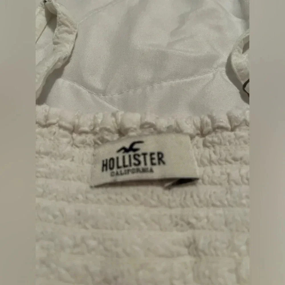 Hollister women’s size small eyelet button-down linen blend white sundress - Picture 2 of 7